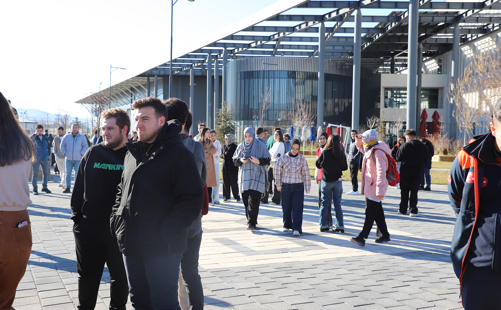 SBTÜ AFAD İş Bİrliğinde Deprem Tatbikatı Yapıldı